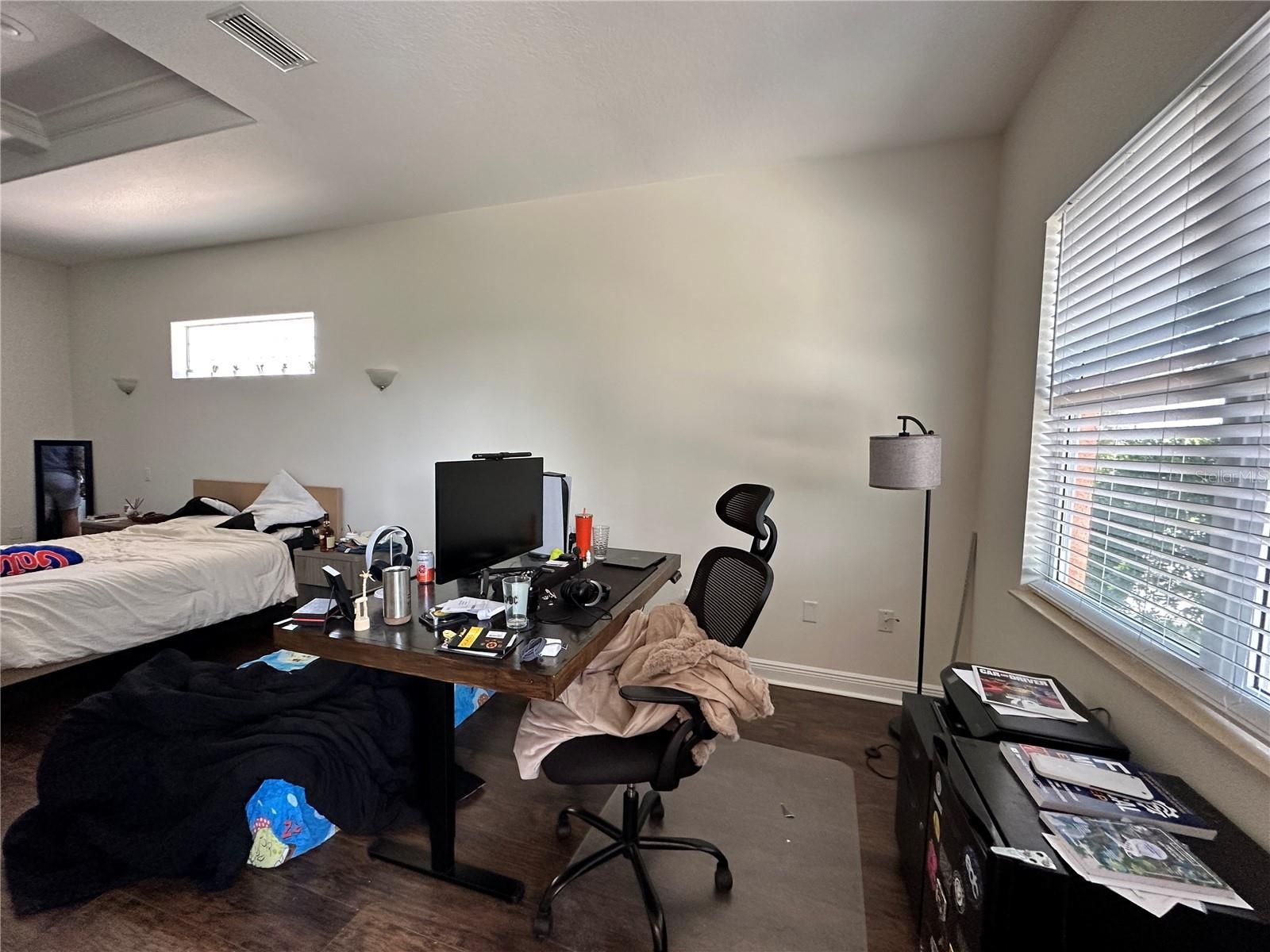 2119 Montclair