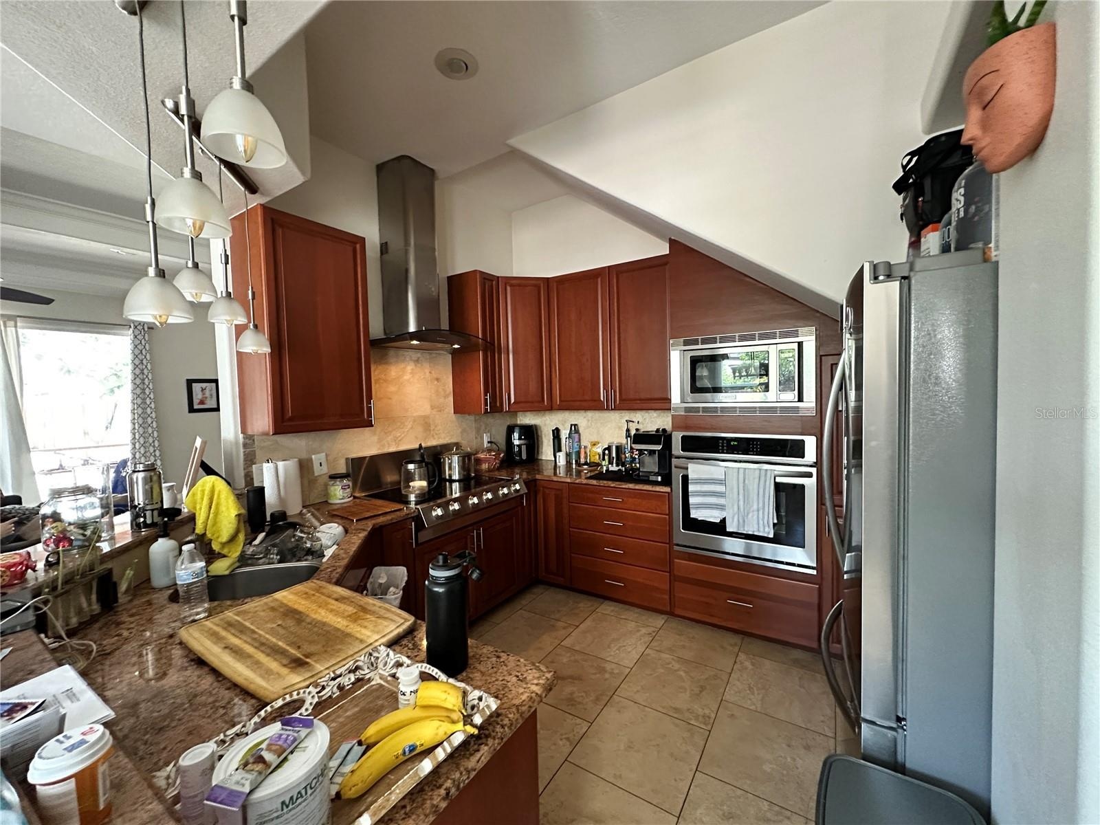 2119 Montclair