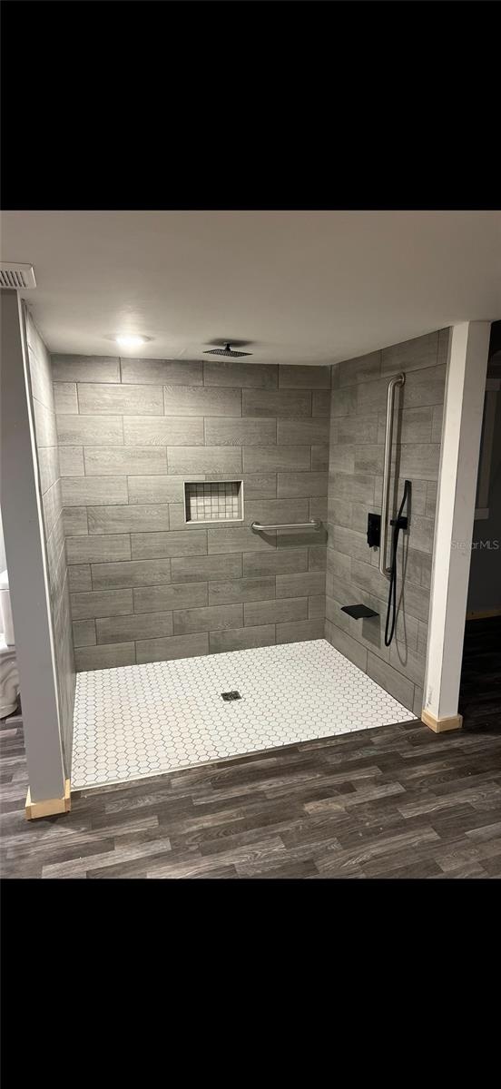 ADU Shower with Grab Bars