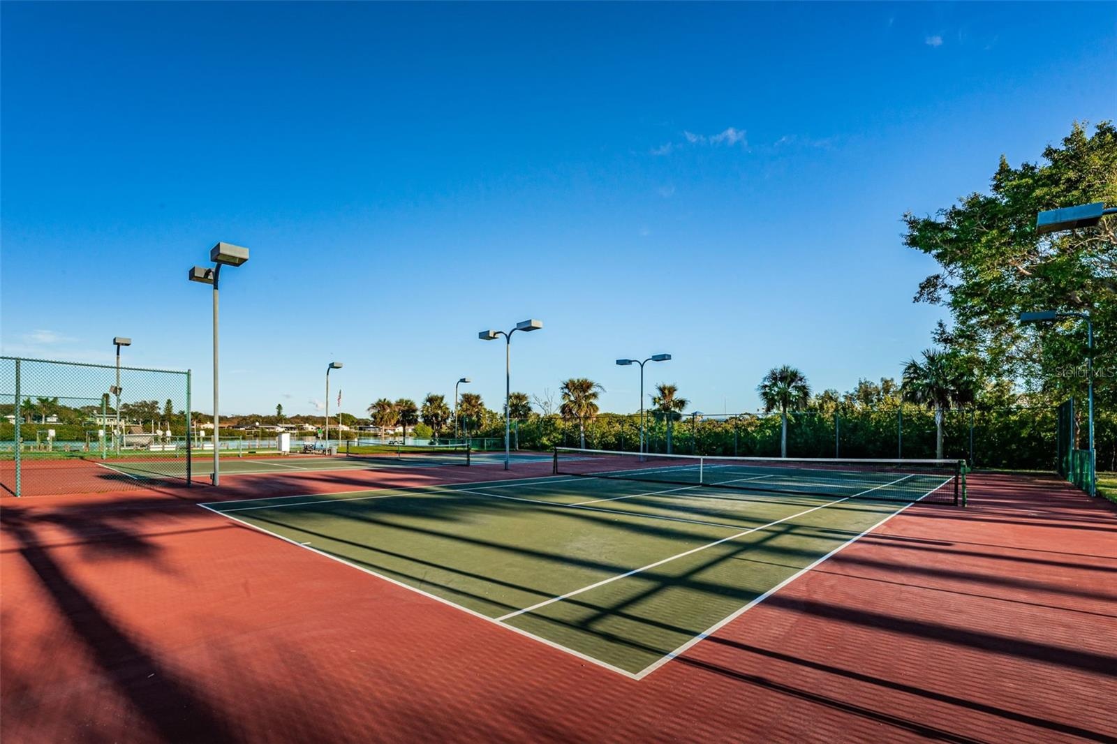 Community Tennis Courts