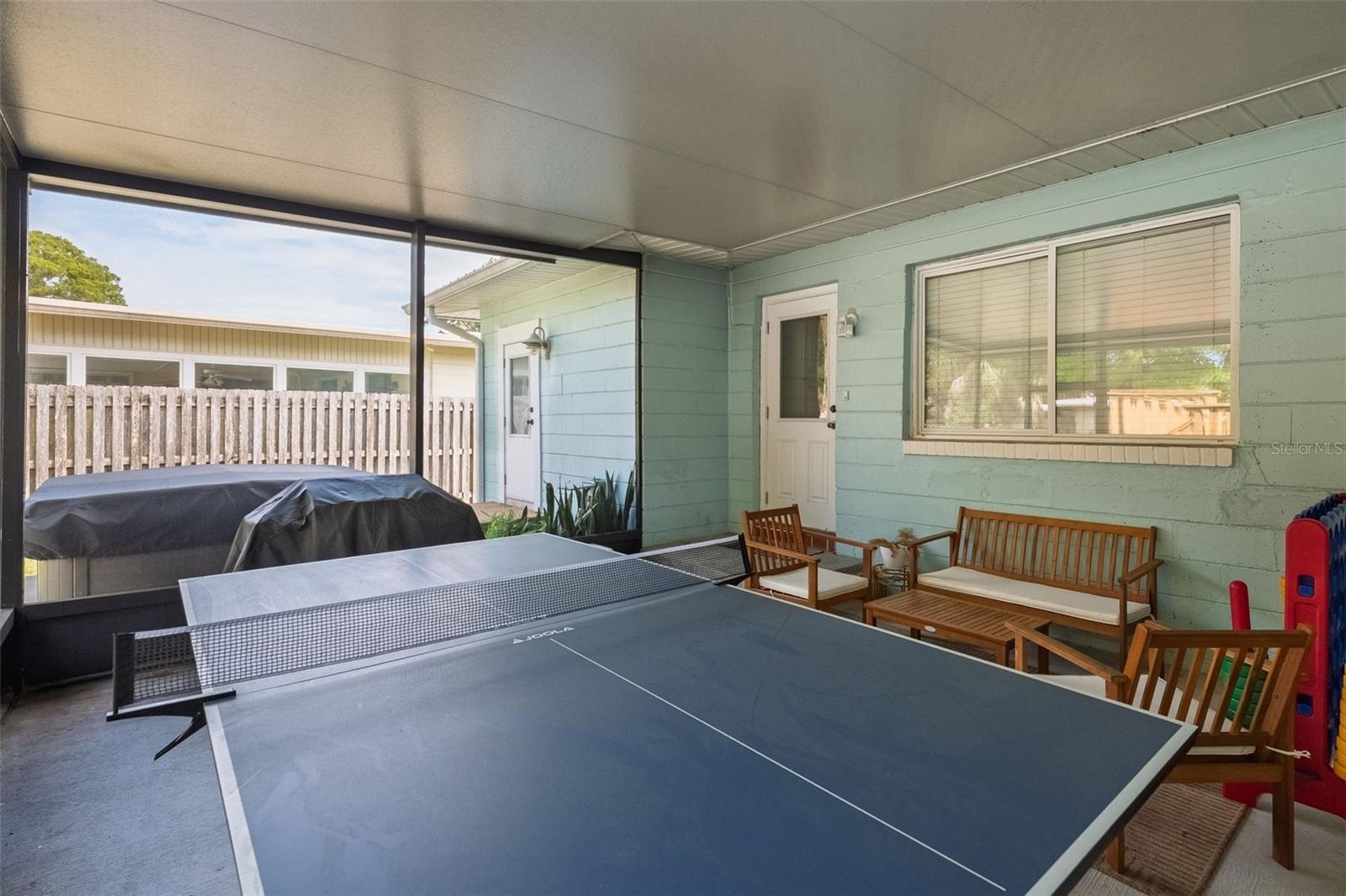 Screened Patio