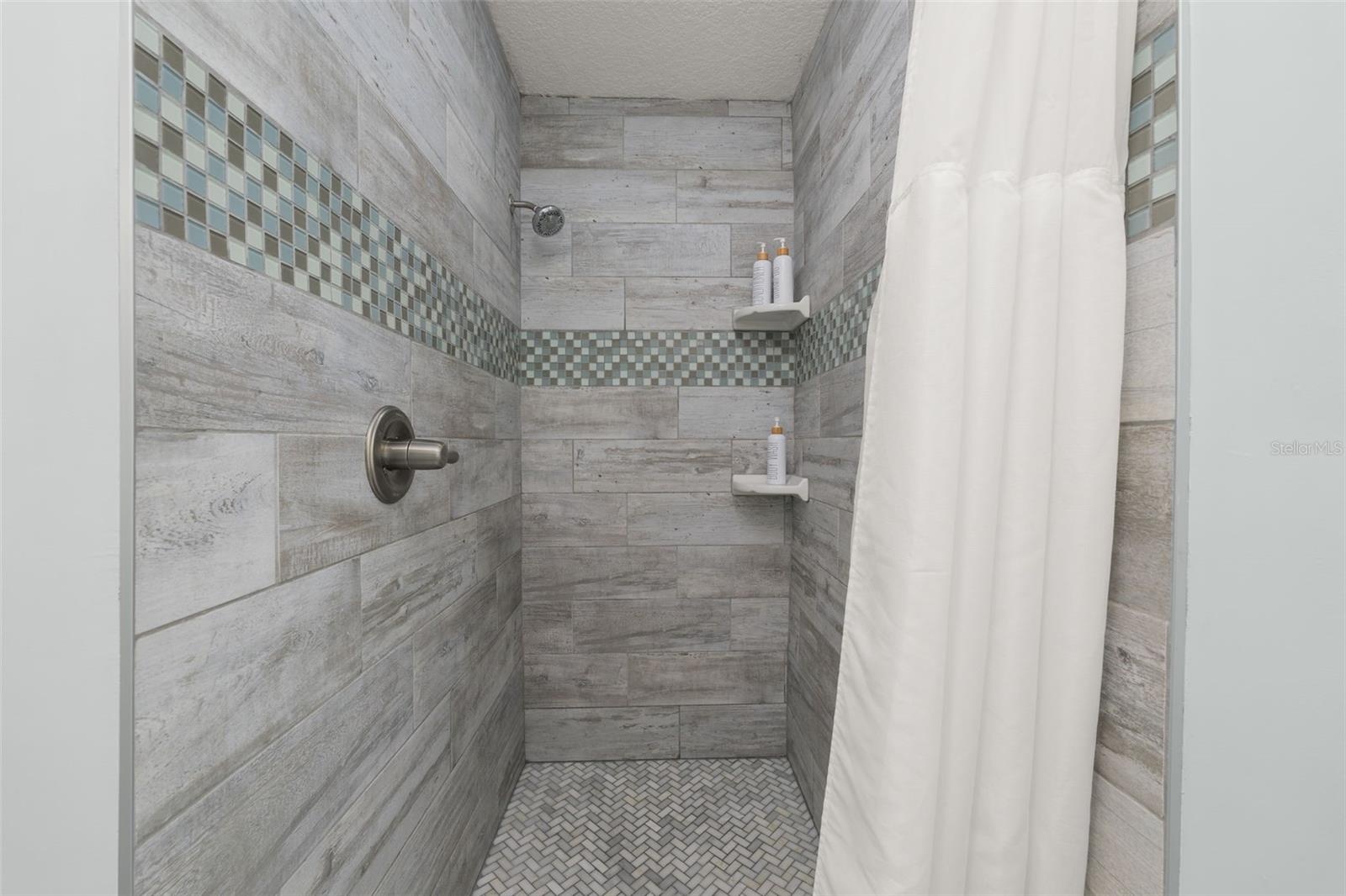 Walk in Shower