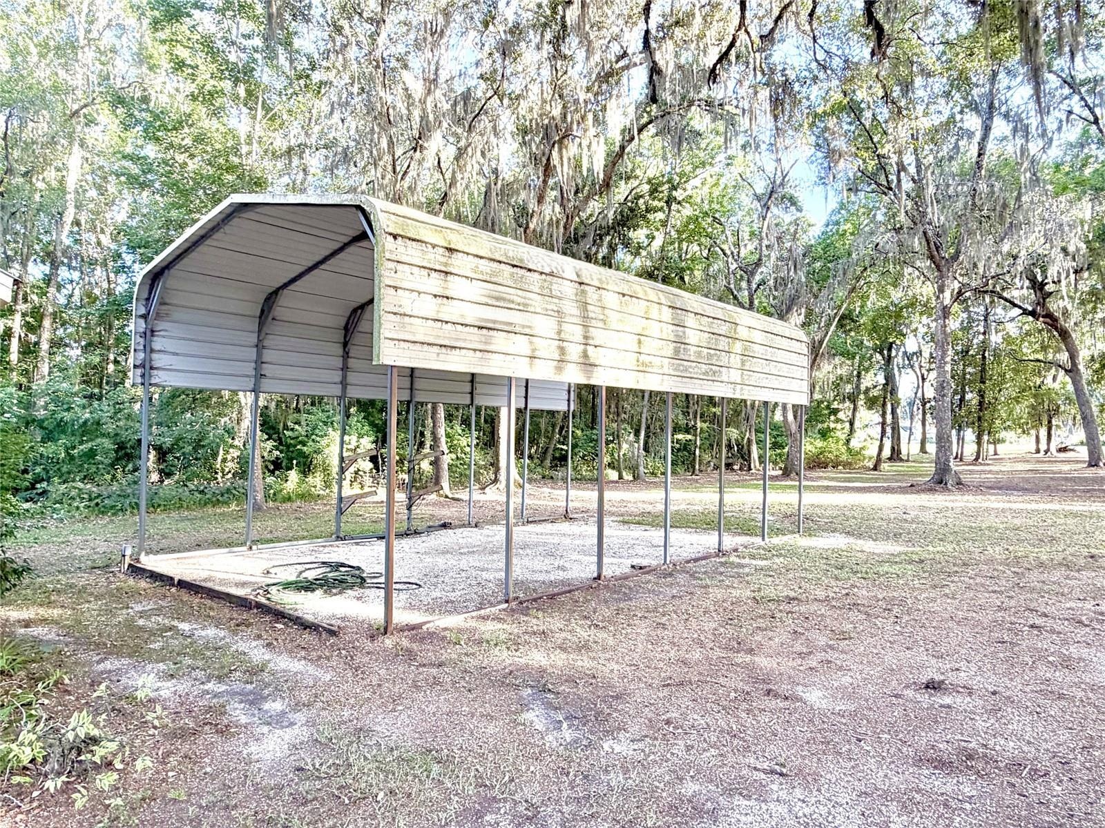 RV Carport