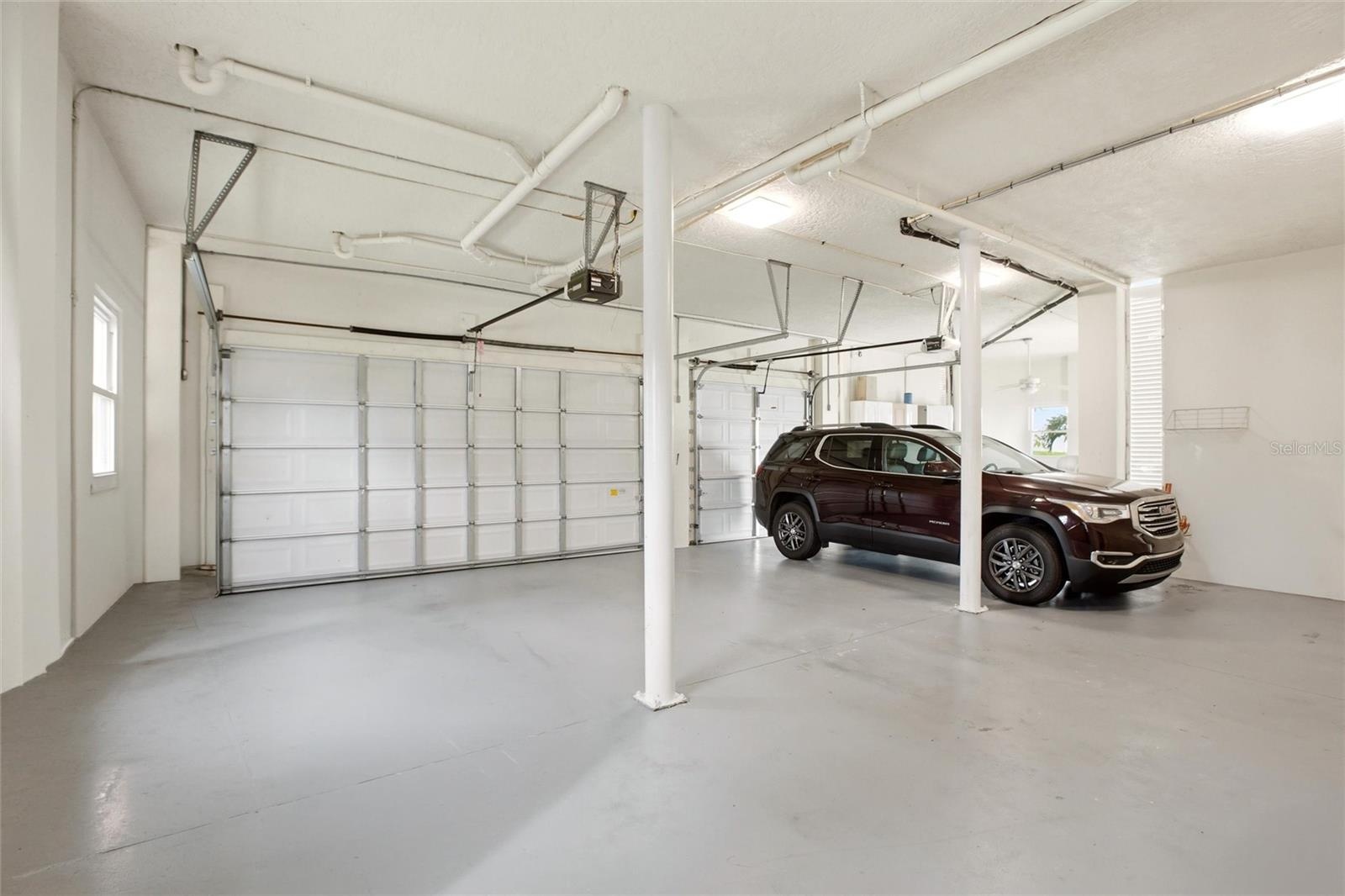3 car garage