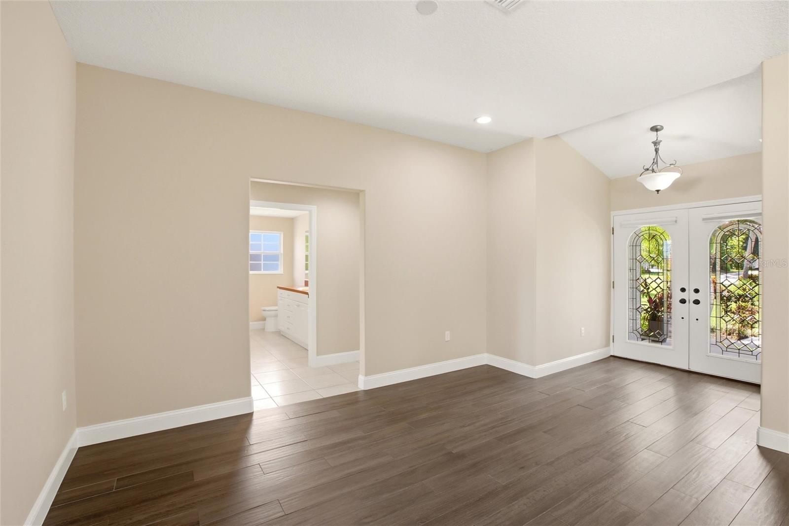 Guest house family room