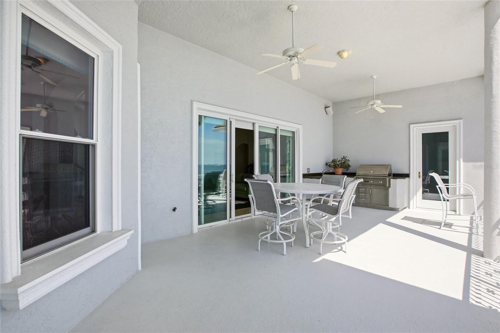 2nd floor deck