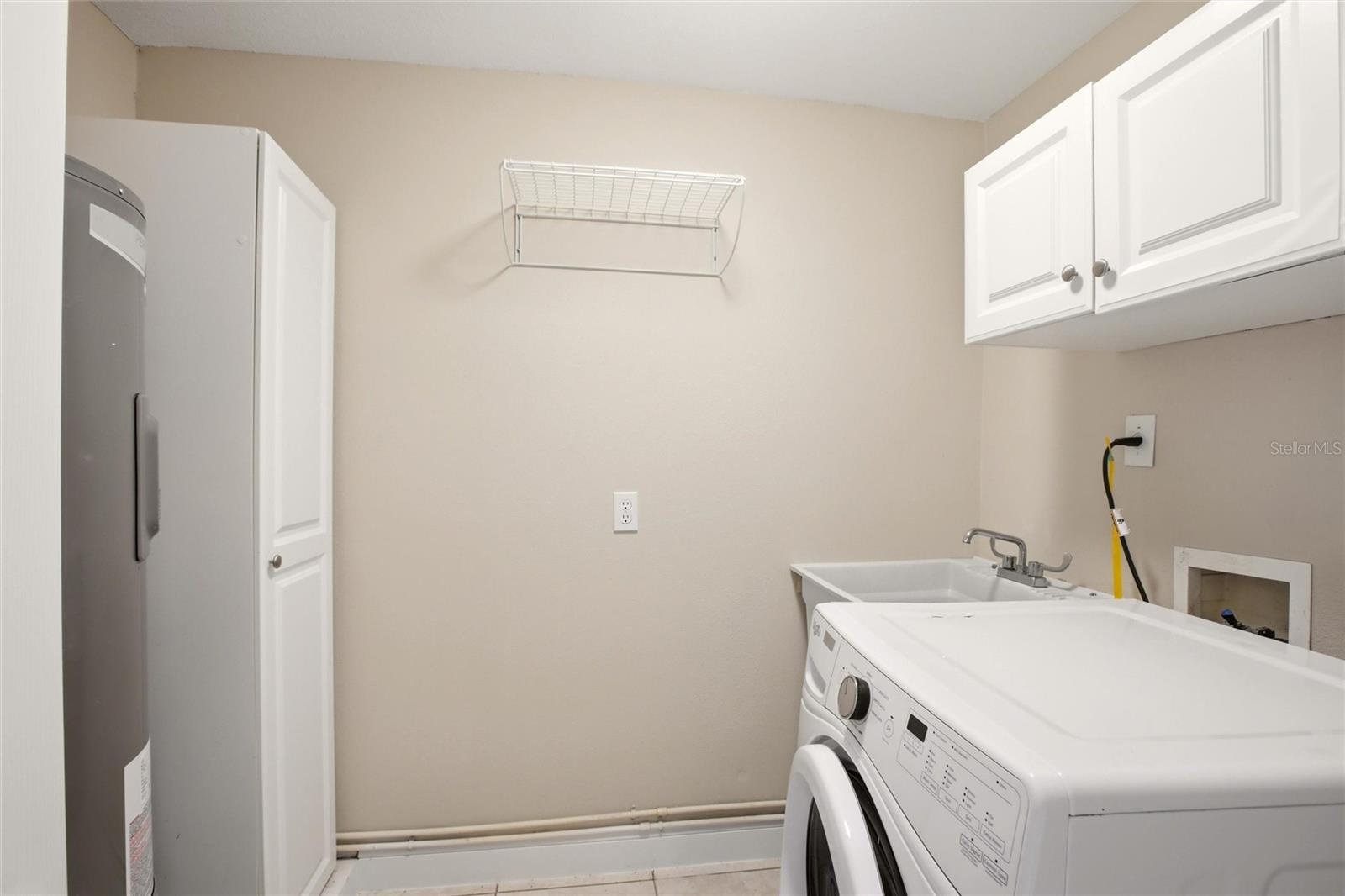 Guest house laundry room