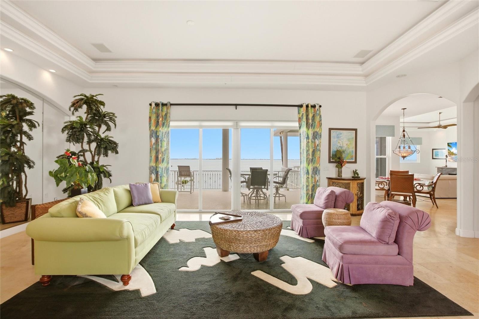 2nd floor living room
