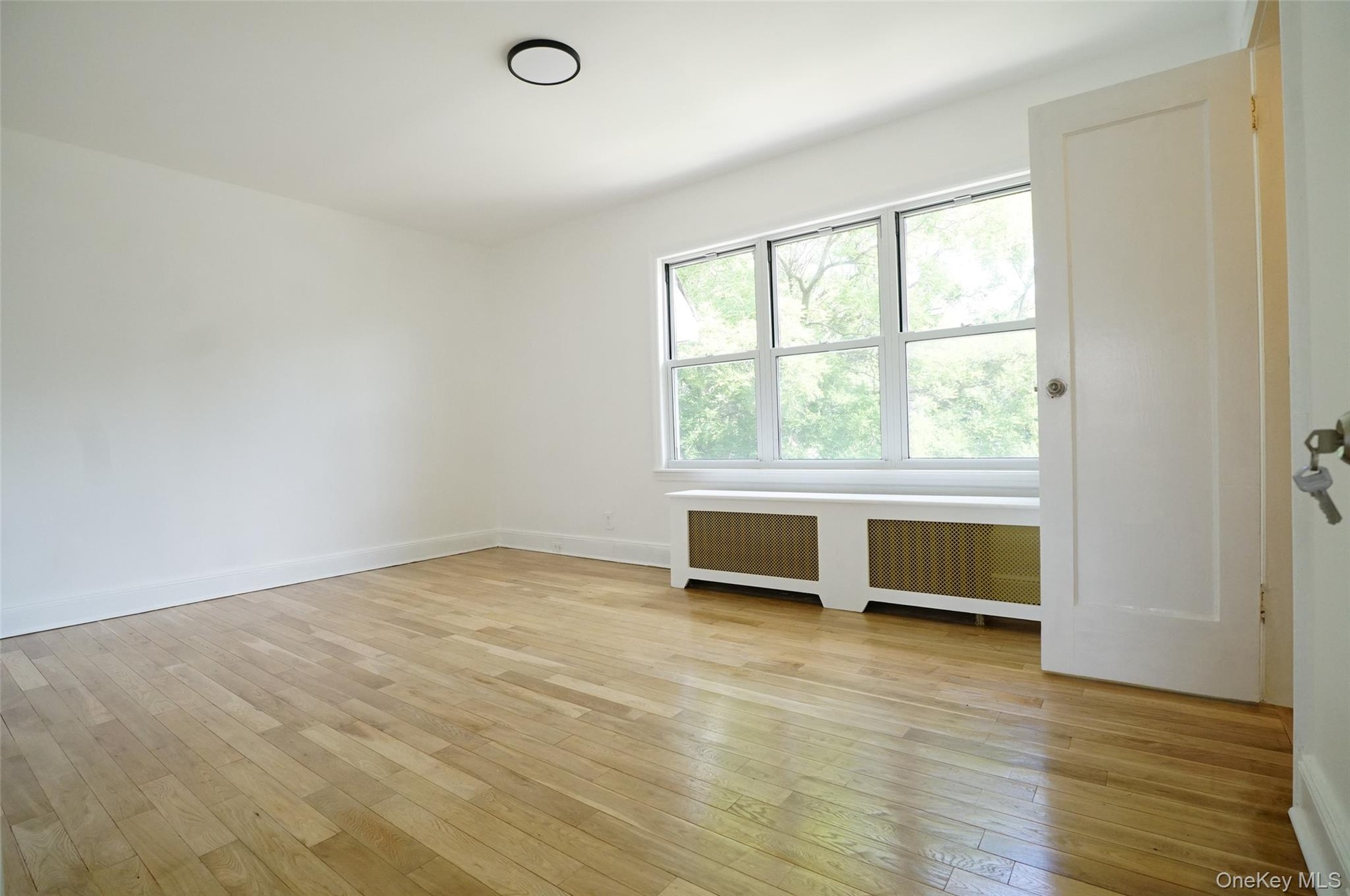 2nd Floor Living Room