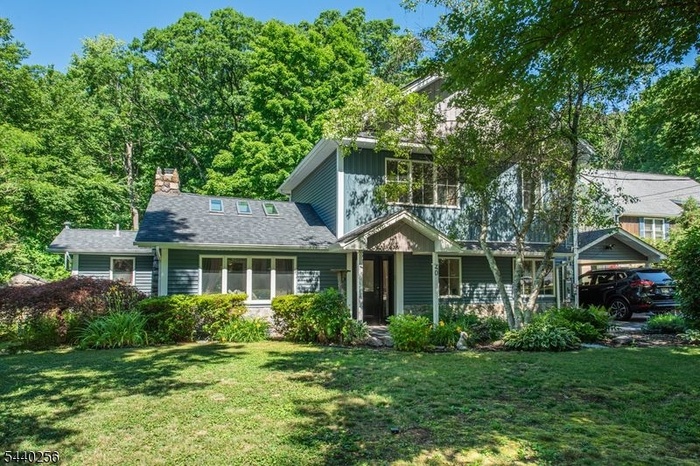 Expanded Colonial NEWER