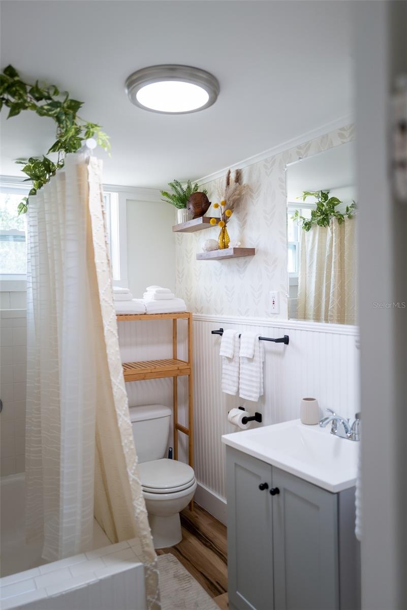 Owners bath