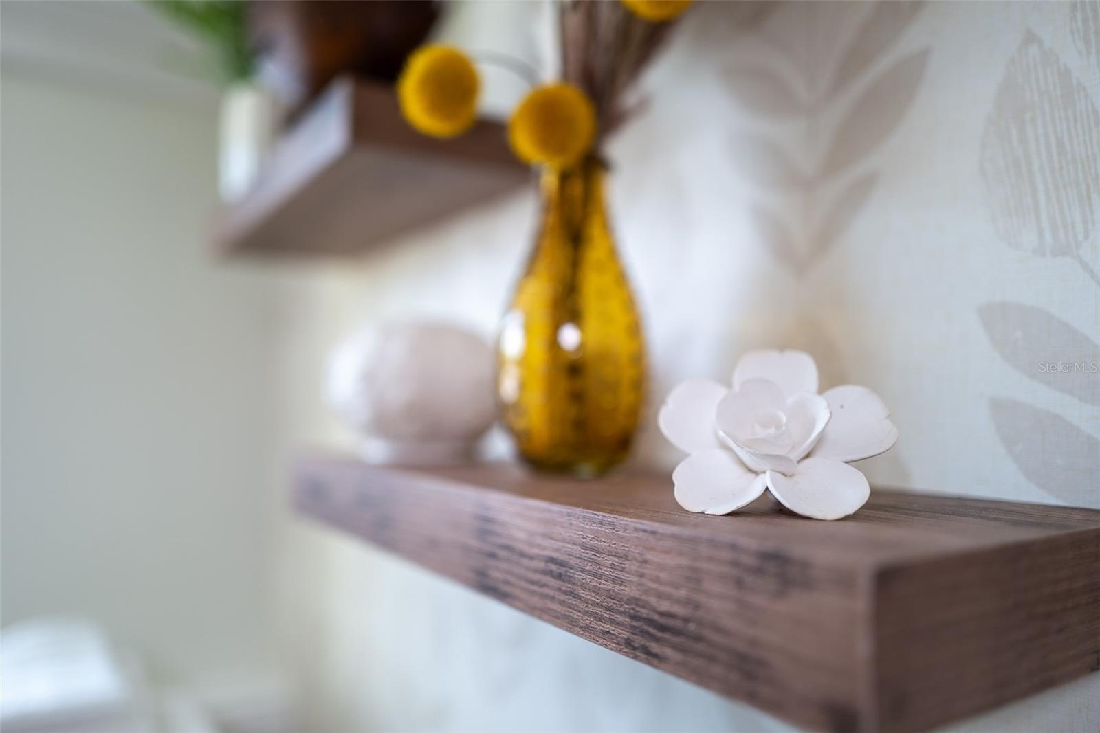 Owners decor
