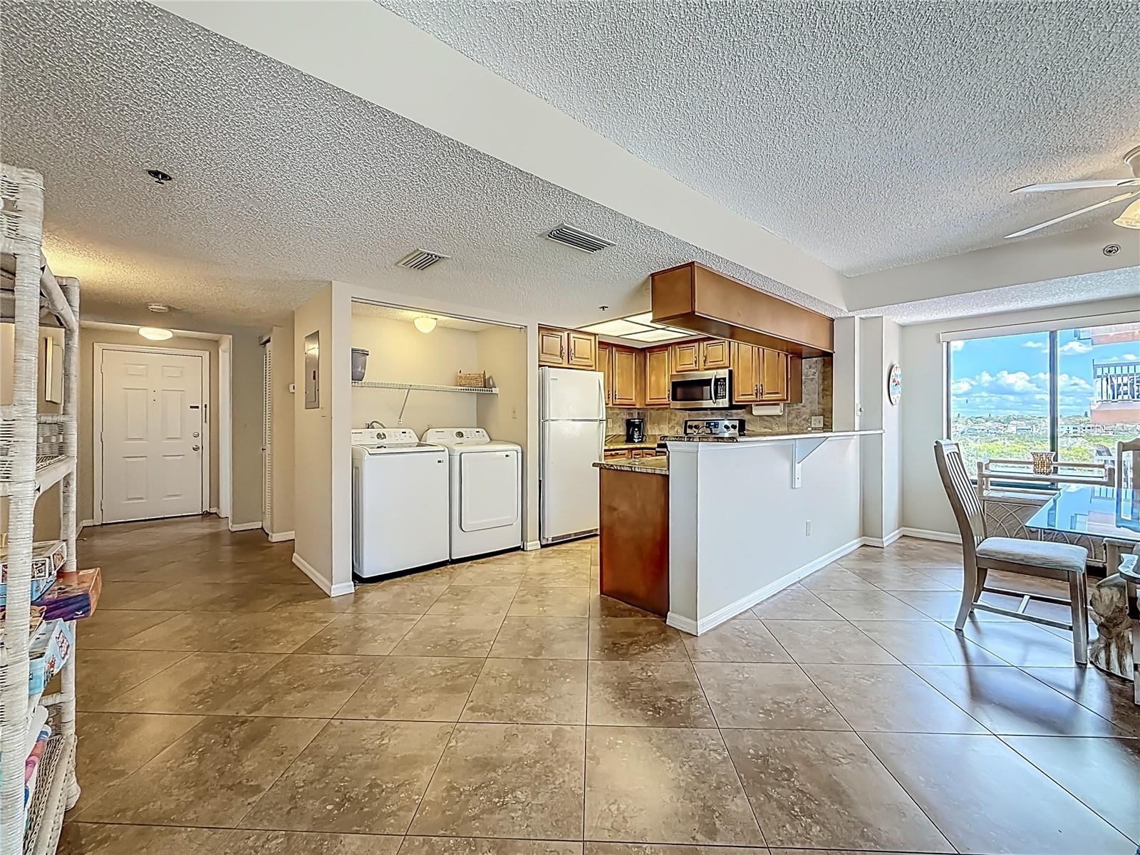 Kitchen/Dining View