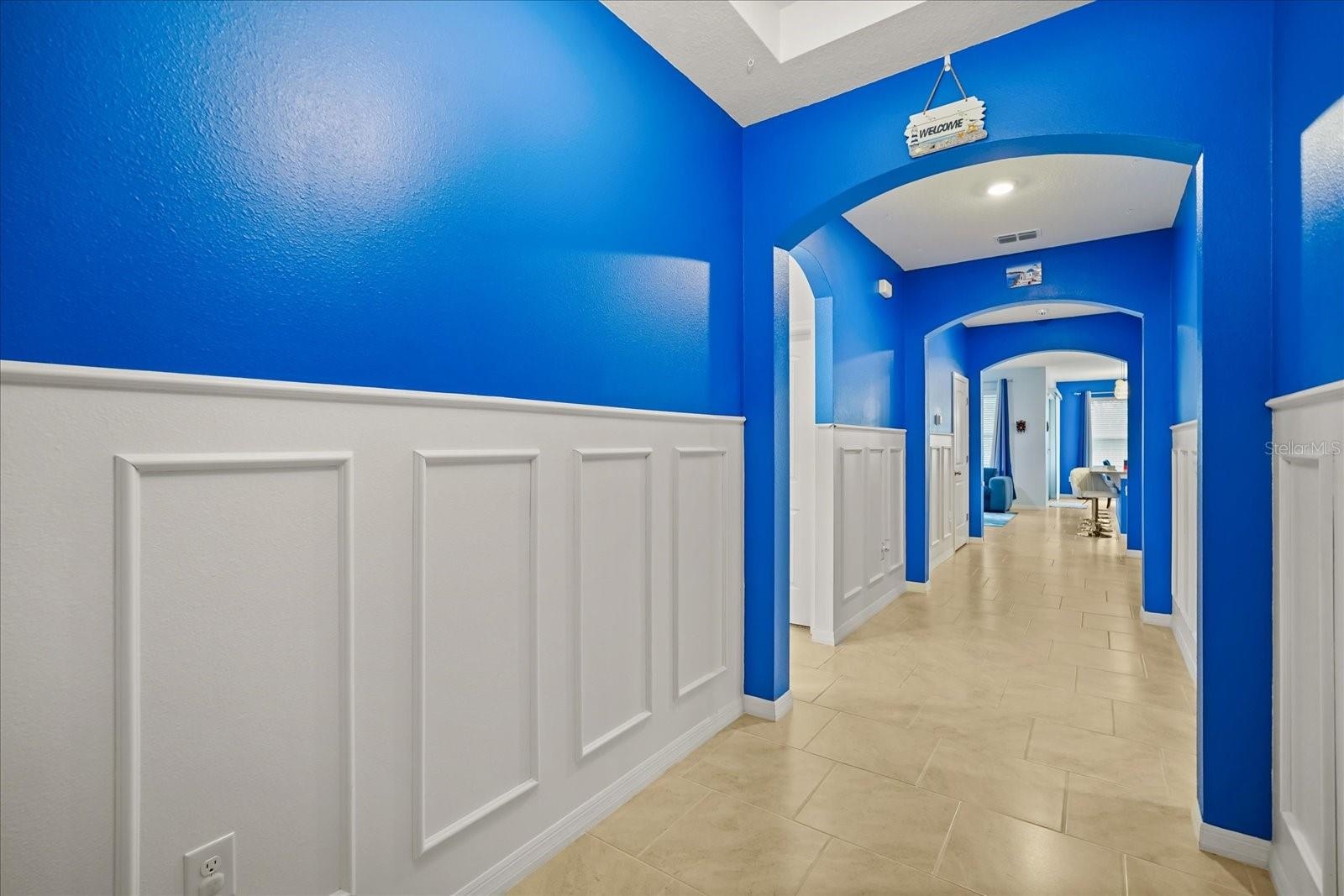 Entry/Foyer