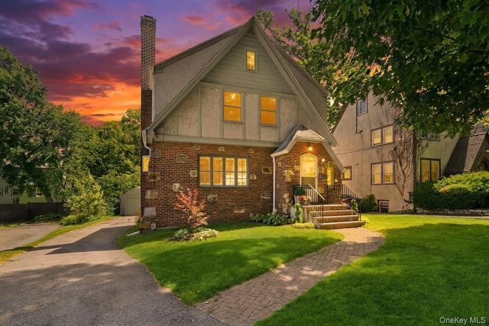 Welcome to 35 Prescott Avenue!