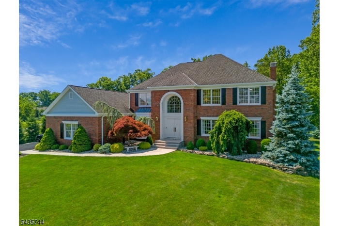 CUSTOM BRICK FRONT COLONIAL