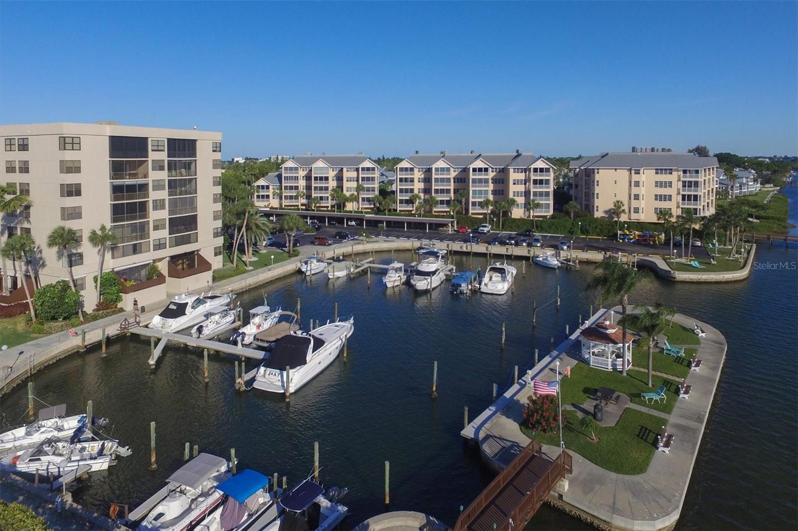 Harbor Towers Marina