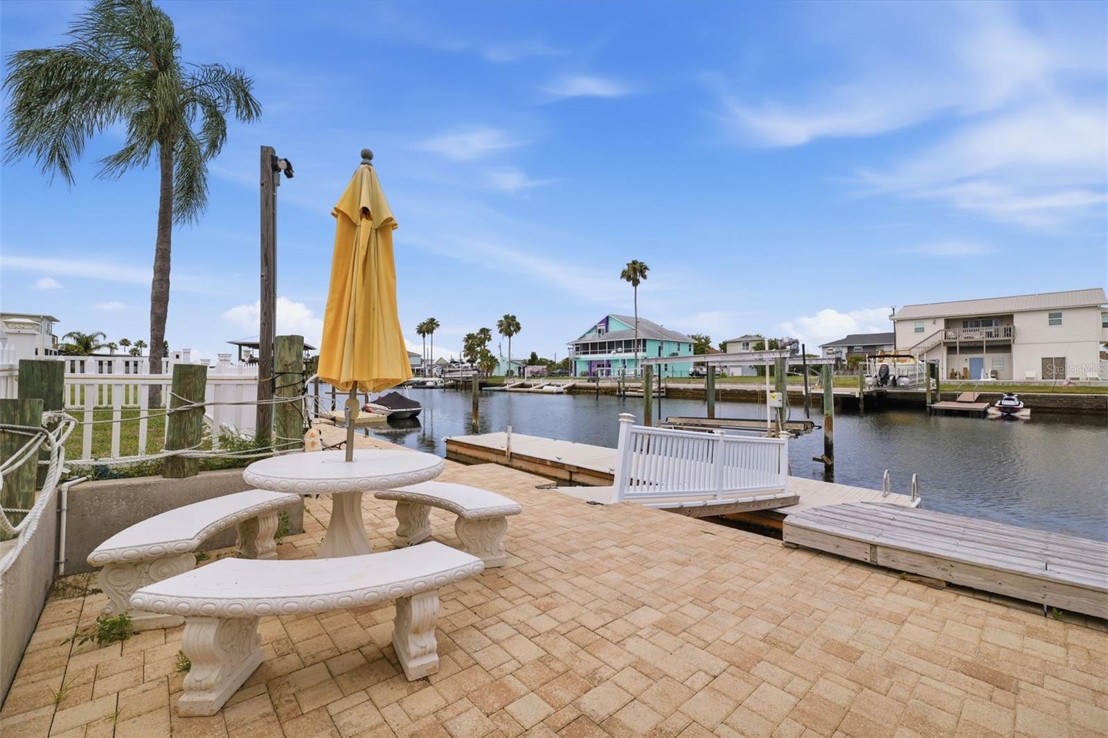 Dock View