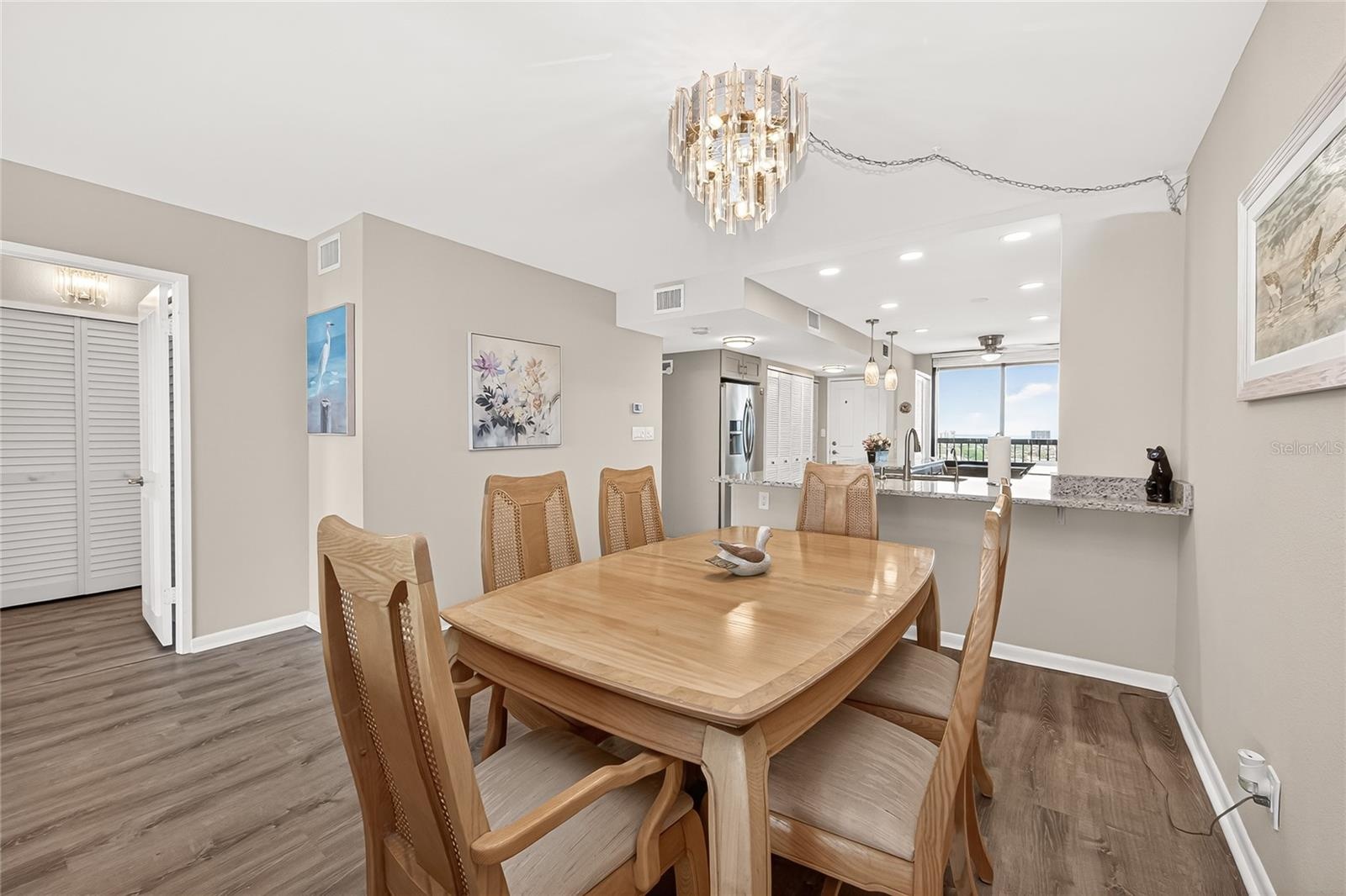 Great space for family dinners
