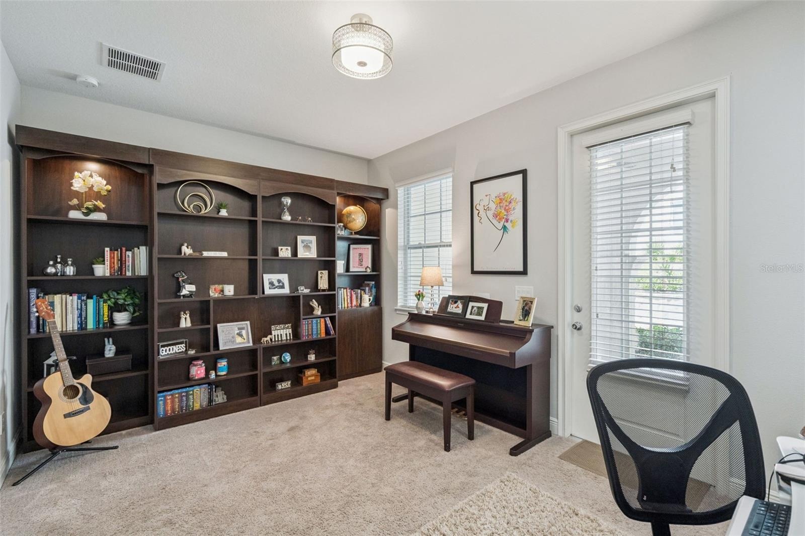 4th bedroom with Murphy bed