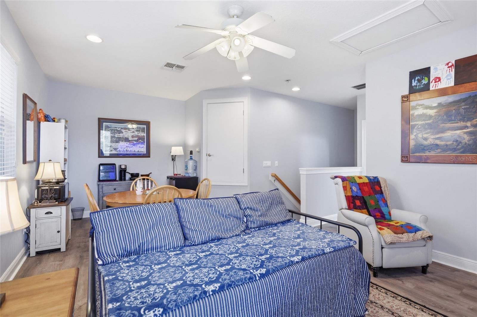 Spacious bonus room upstairs perfect for guests or your live at home scholar