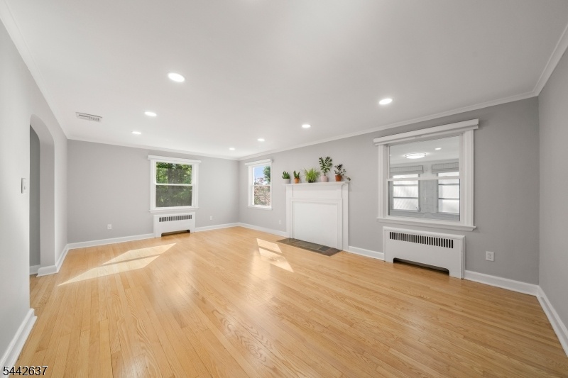 Livingroom1