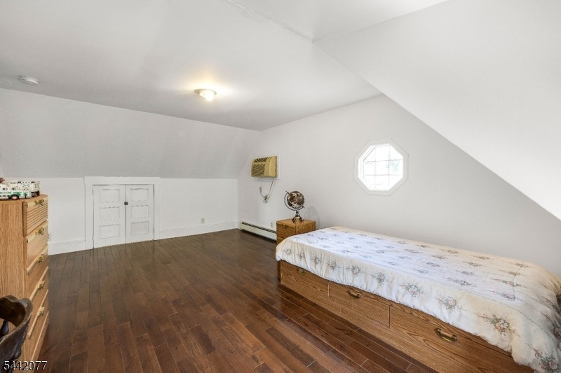 3rd Floor Bedroom 1