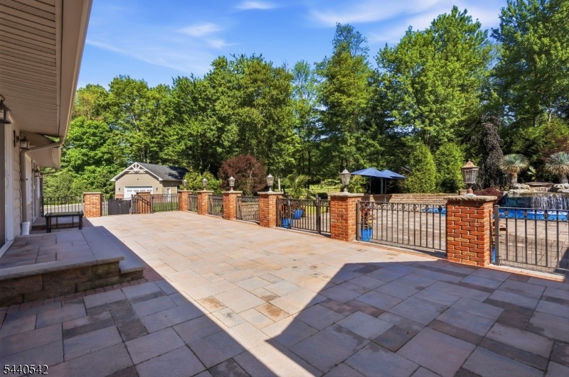Upper Patio