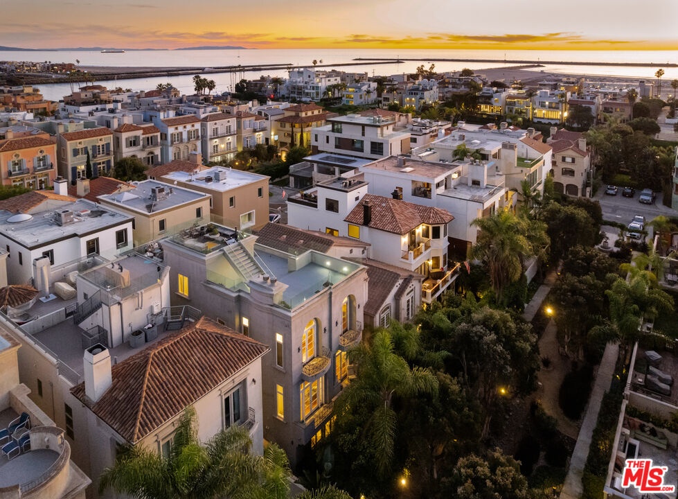 Birds Eye View
