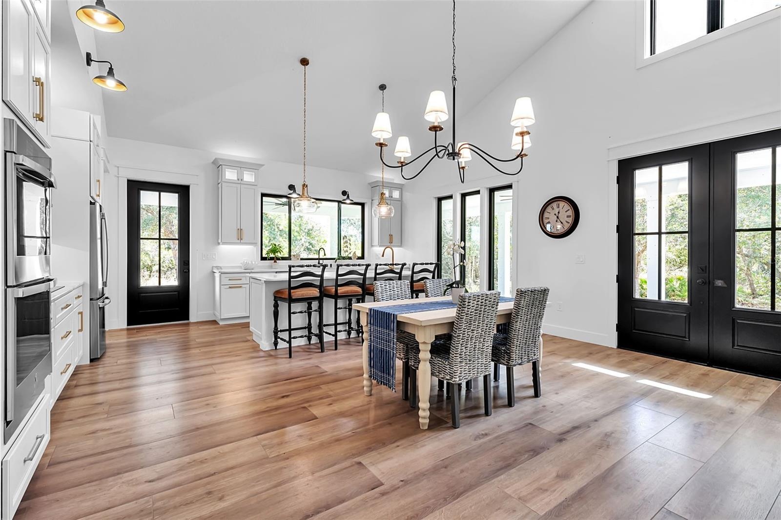Kitchen/Dining