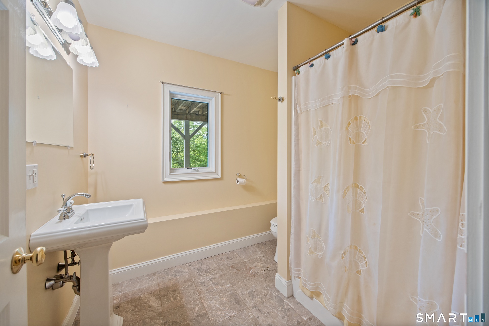 Bathroom 4