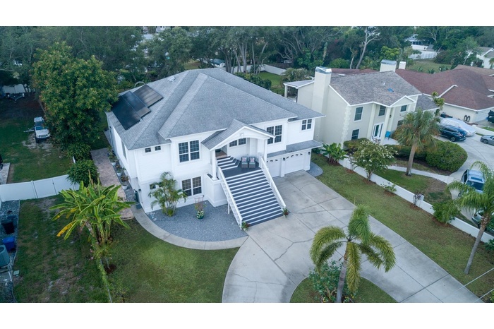 Welcome to your Luxury Dream Home!