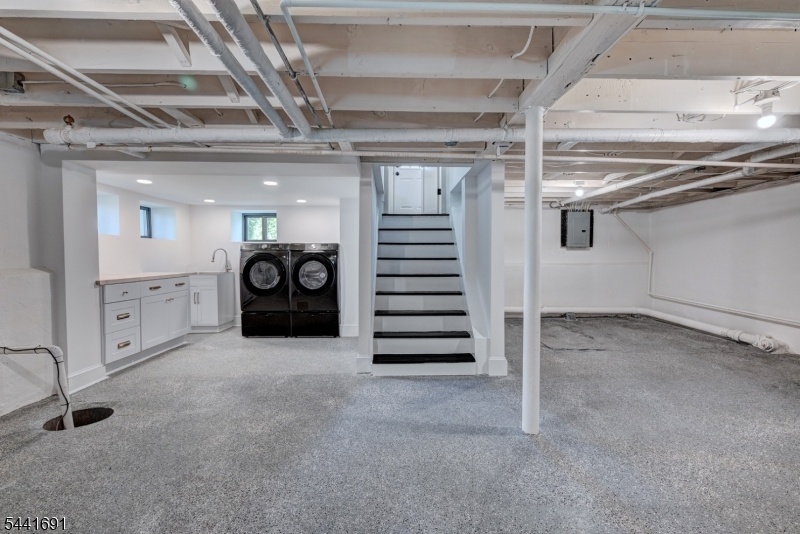 Basement & Laundry