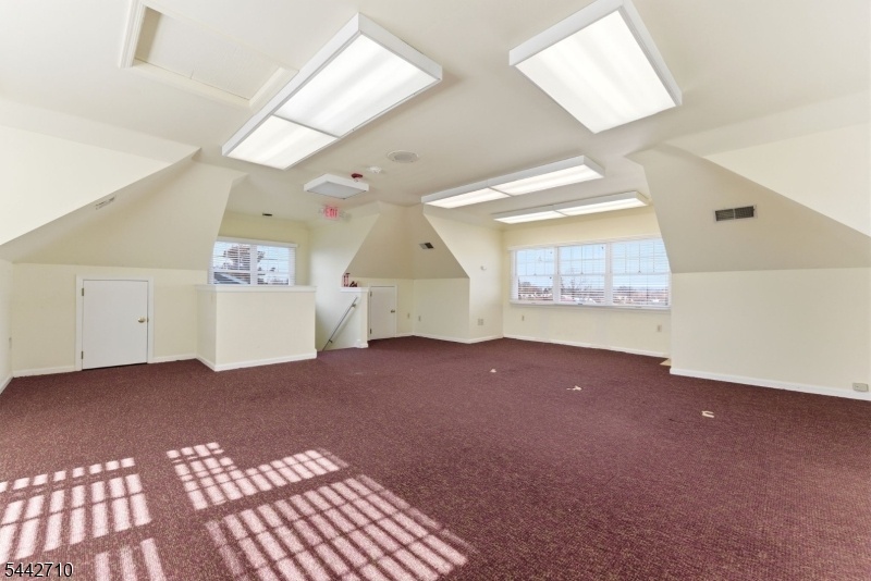 Office 2nd Fl