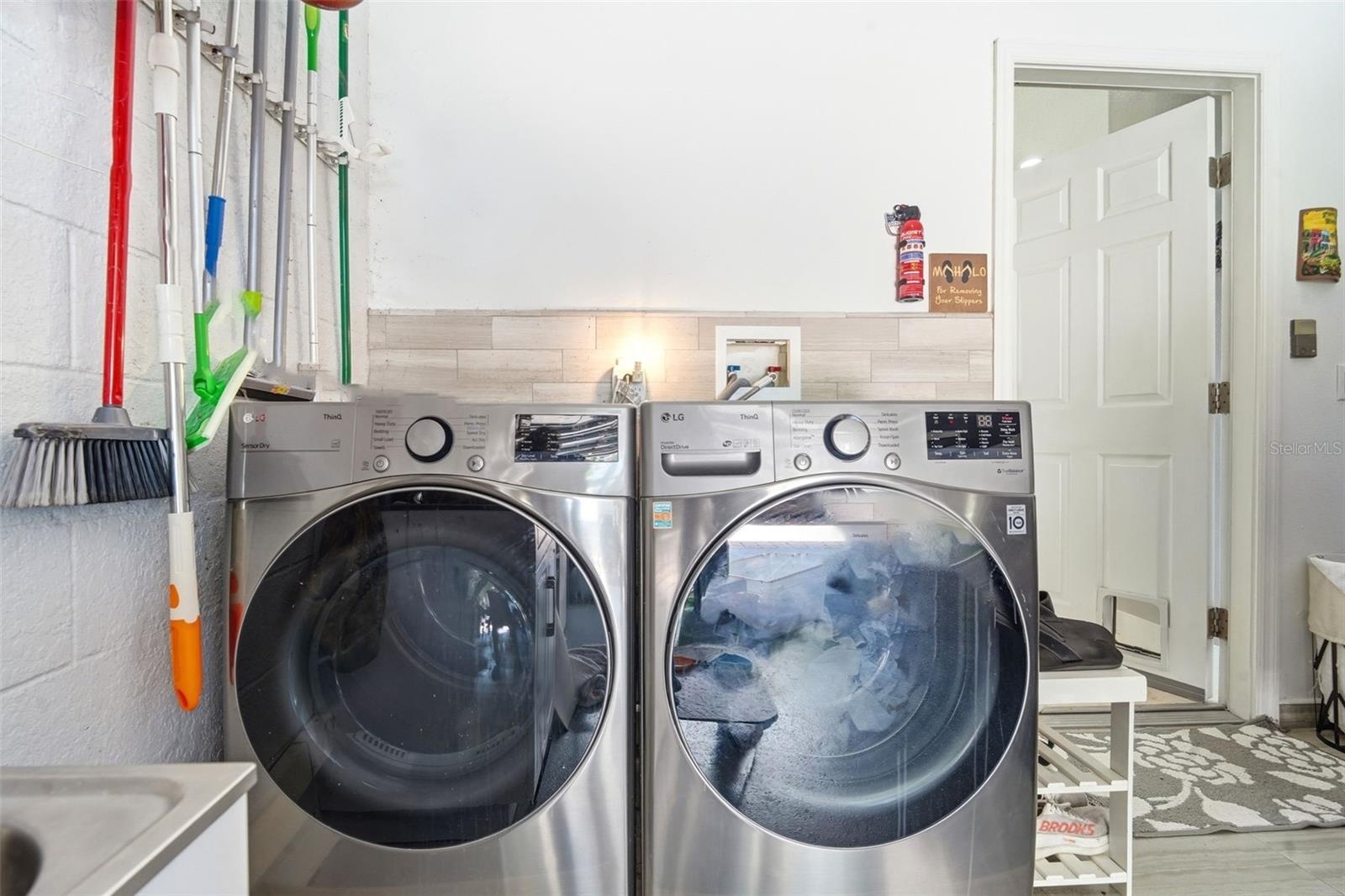 Washer & Dryer