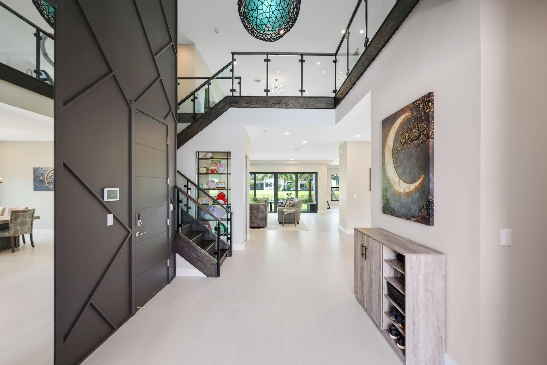 Grand Foyer Custom Feature Wall Design and Floor to Ceiling Mirror