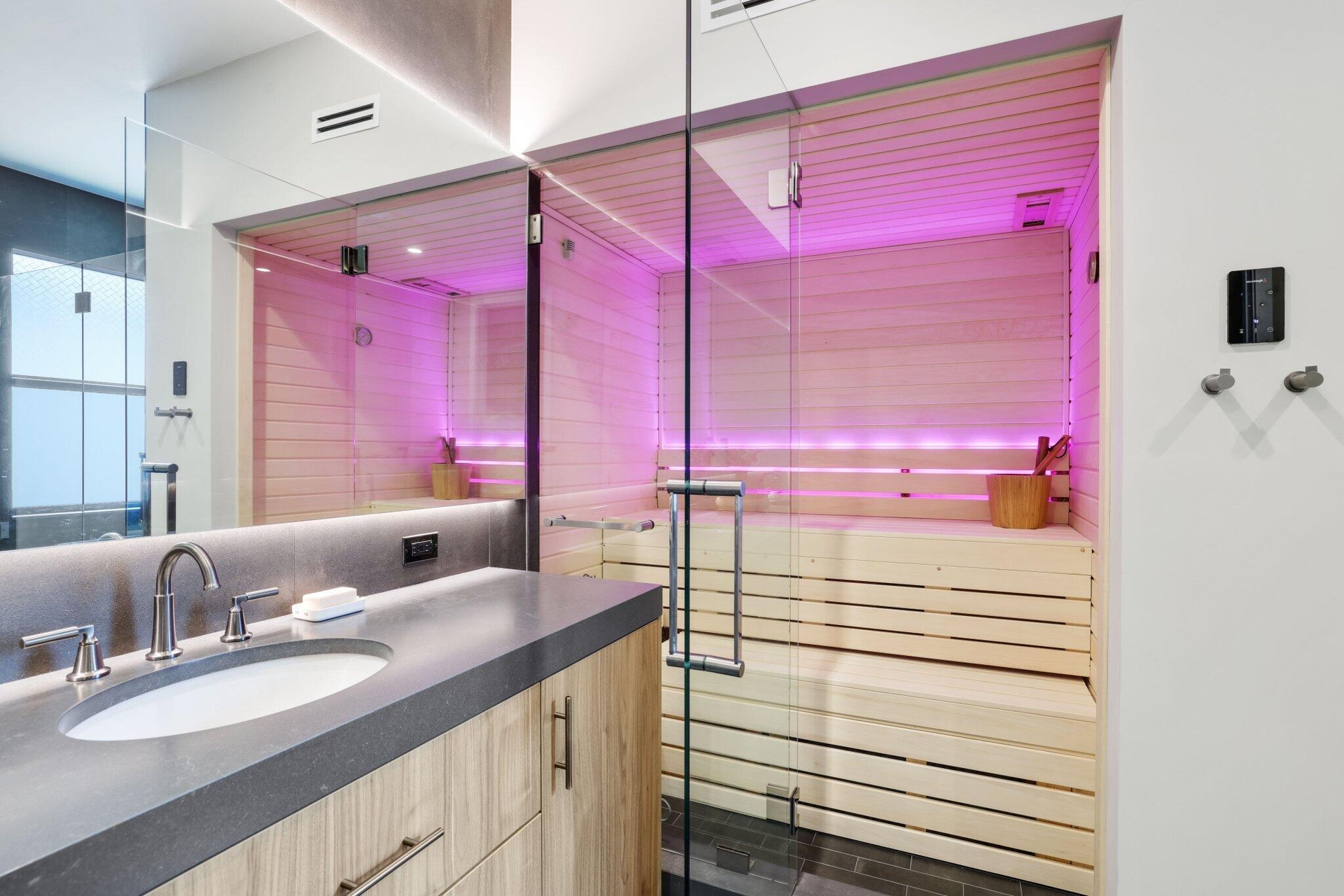 Spa-like primary bath