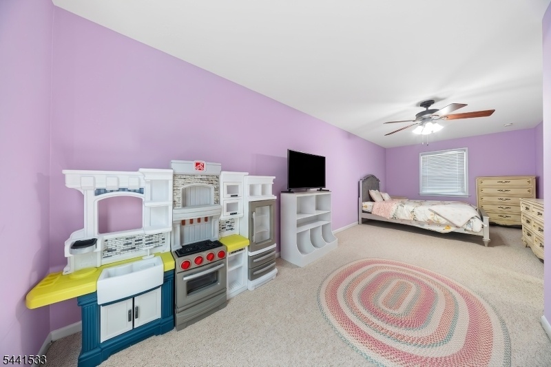 Bdrm 2