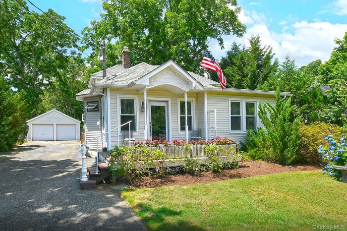 2 Bedroom, 2 Bath Cape