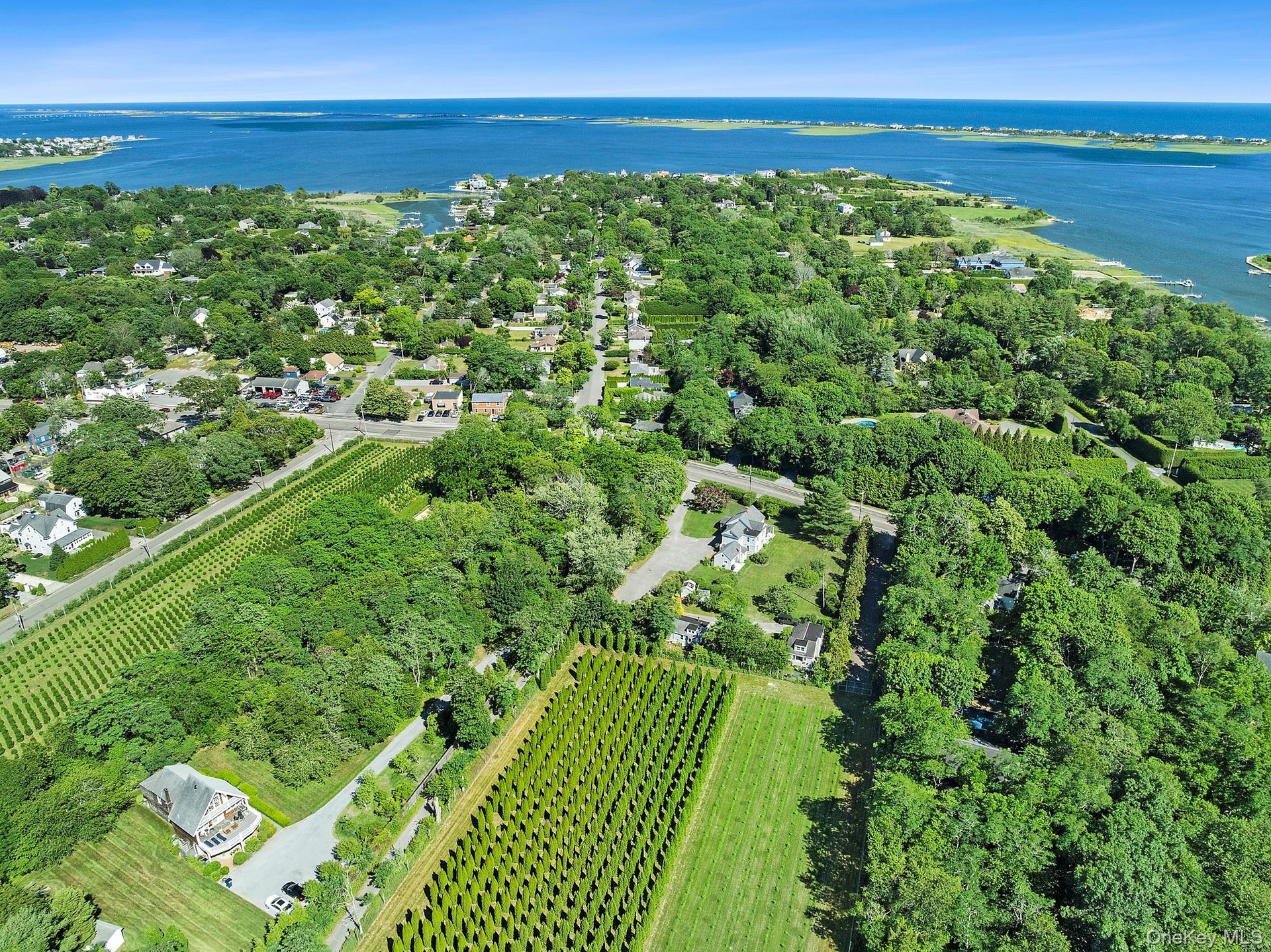 Close to Beach, Villages of East Quogue & Quogue