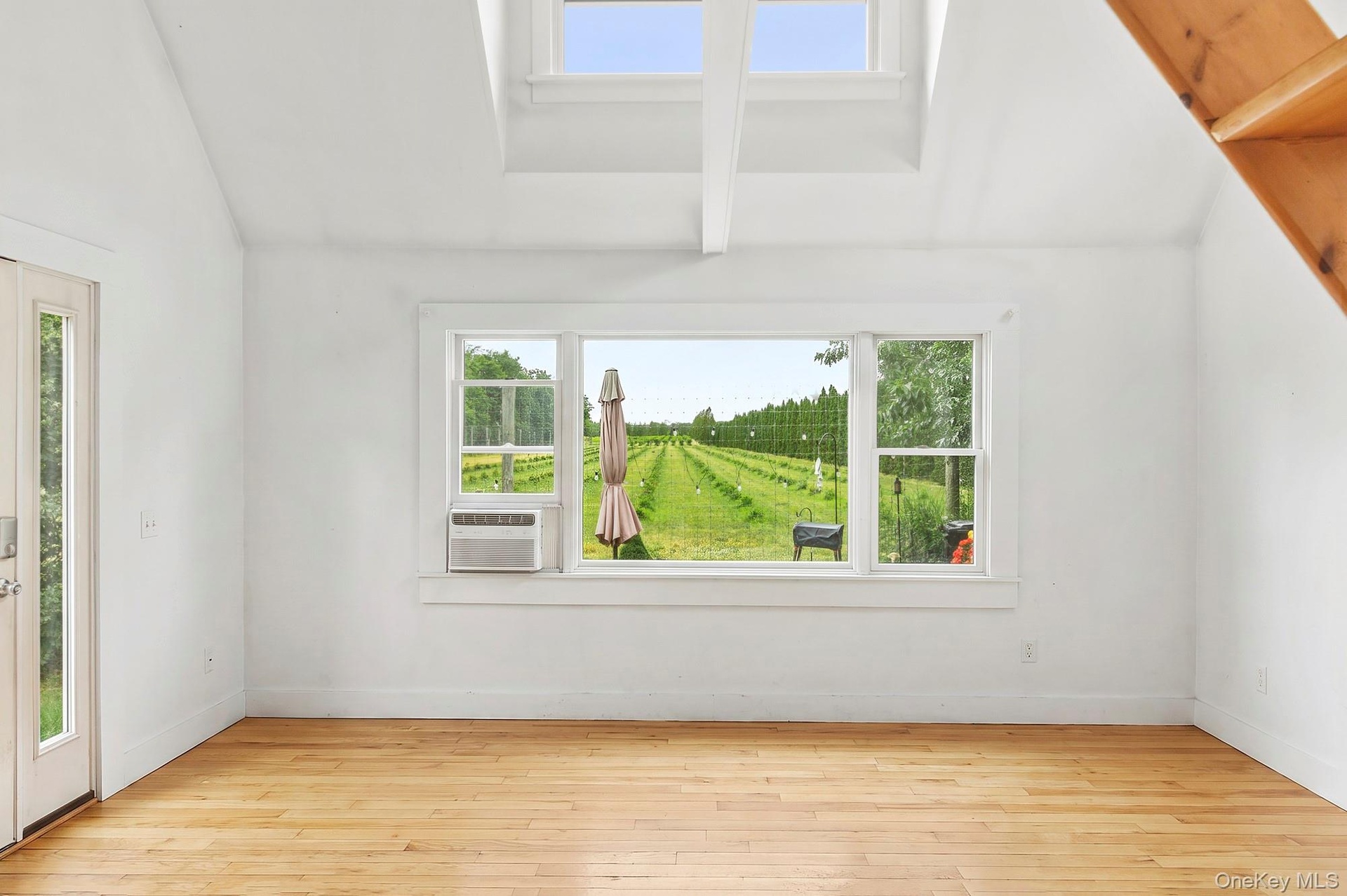 Guest Cottage BLiving RmVirtually unfurnished