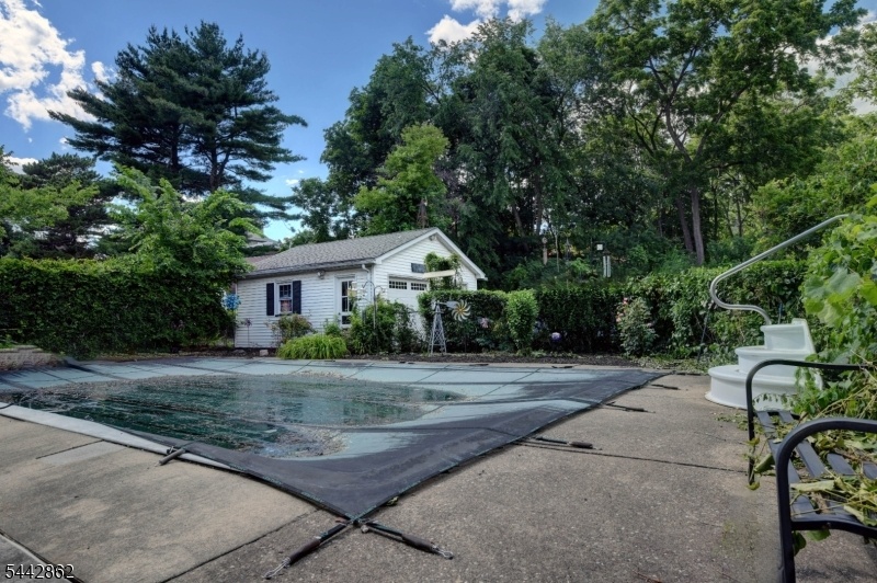 in ground pool