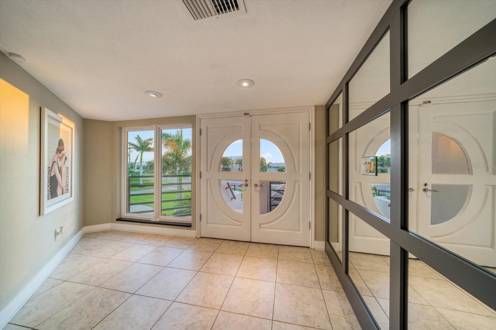 Interior Entryway
