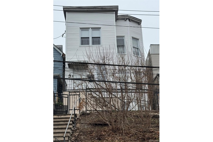 View of property exterior