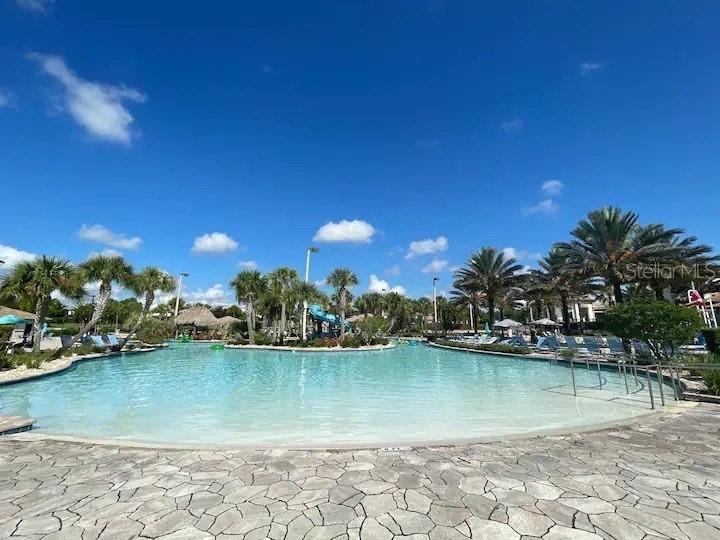 lazy river