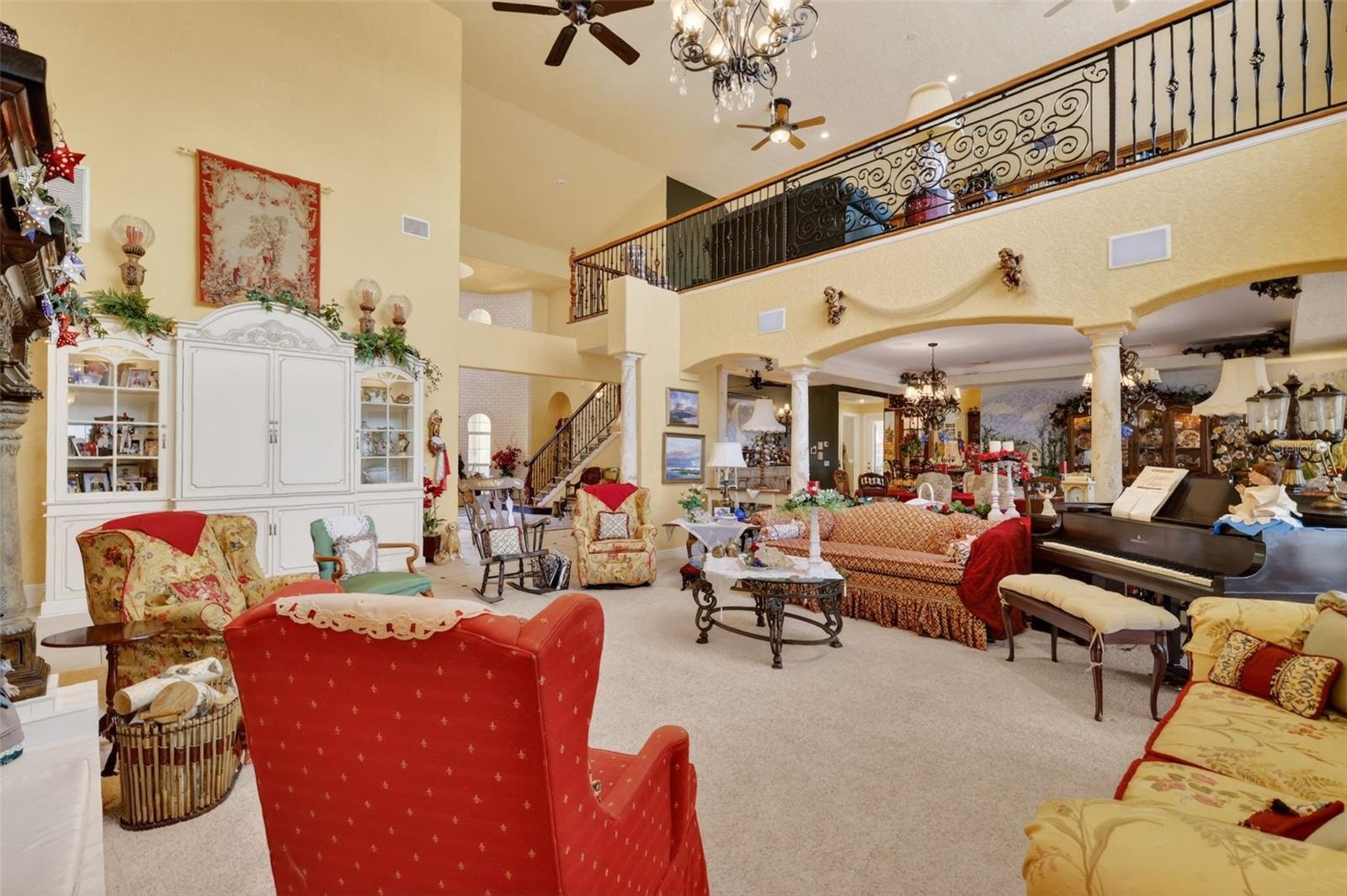 Living Room Main Level