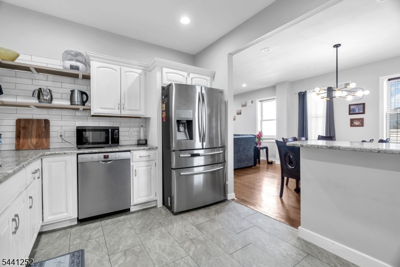 Kitchen 4