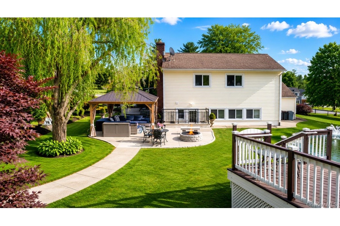 Welcome to your Yorktown retreat where timeless charm meets everyday comfort!