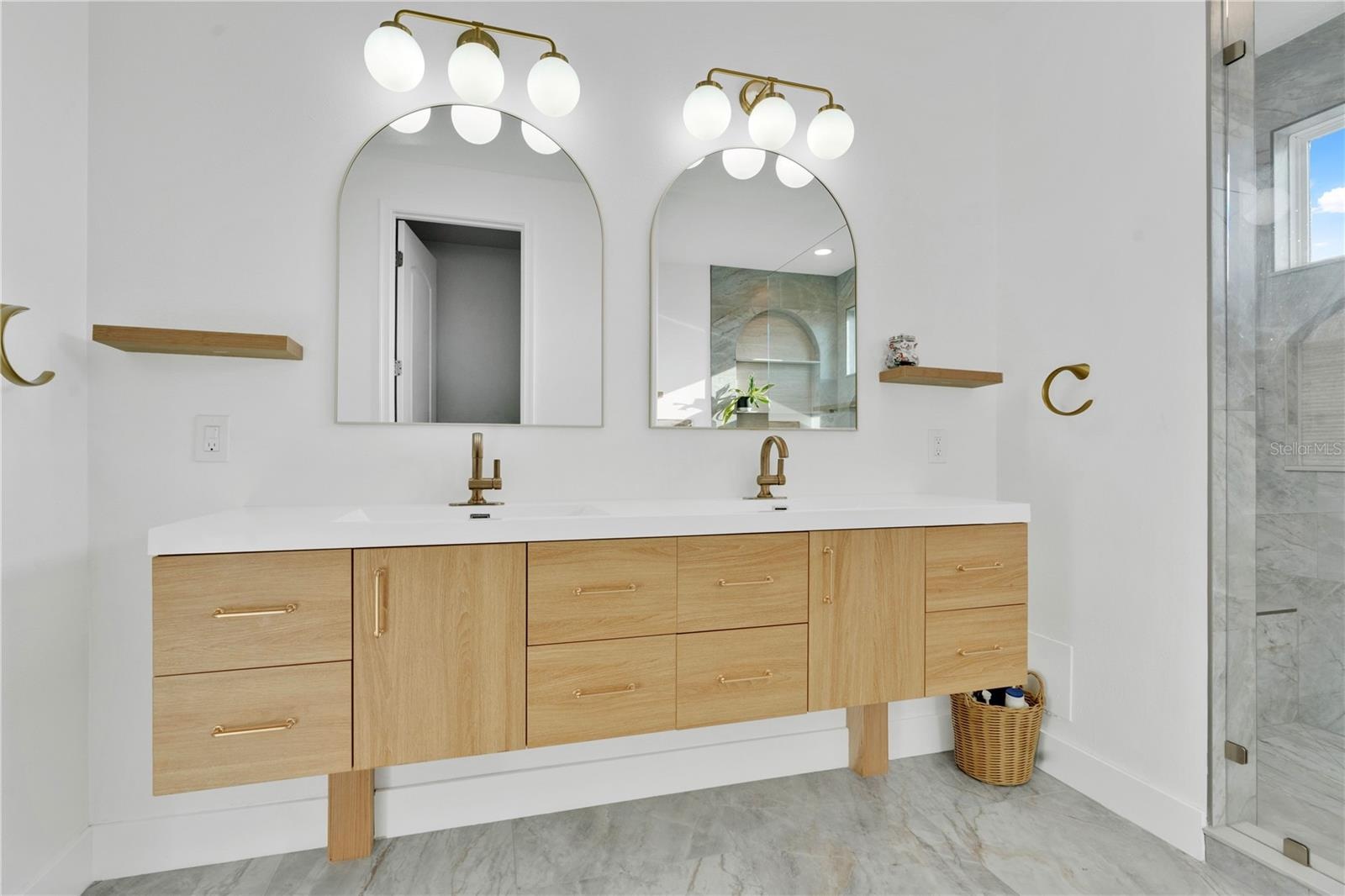 Upgraded Primary Bathroom