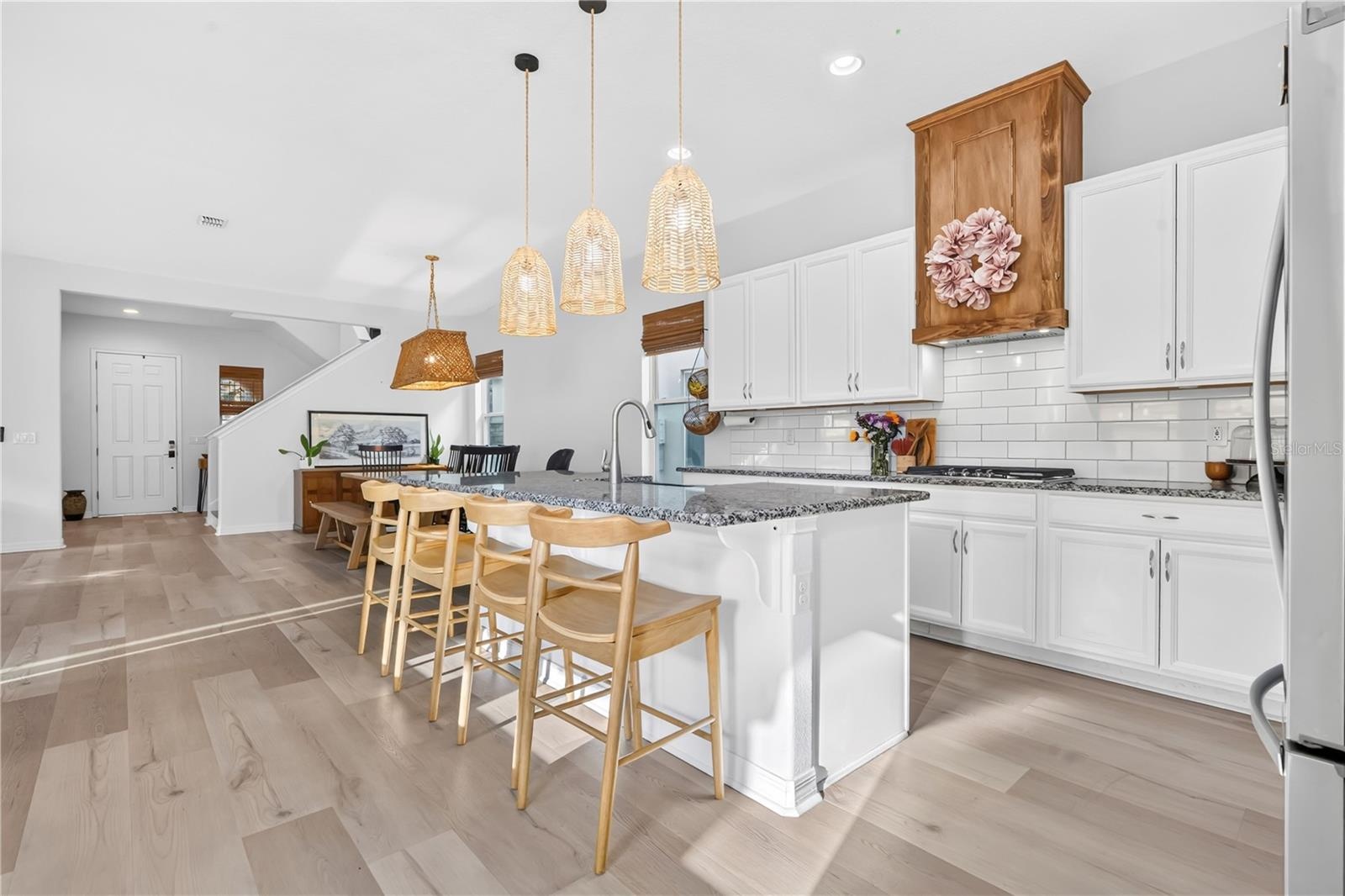 Gourmet Kitchen with Eating Space